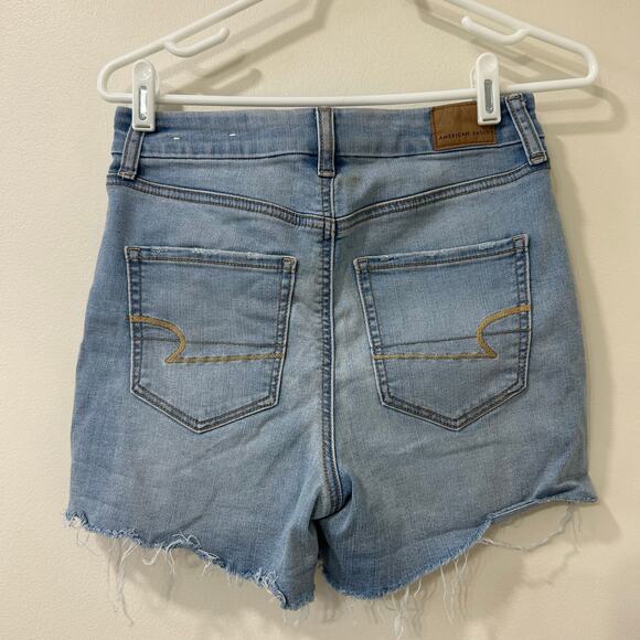 American Eagle Womens Sz 4 Curvy Hi Rise Shortie Button Fly Raw Hem Jean Shorts - Picture 7 of 7
